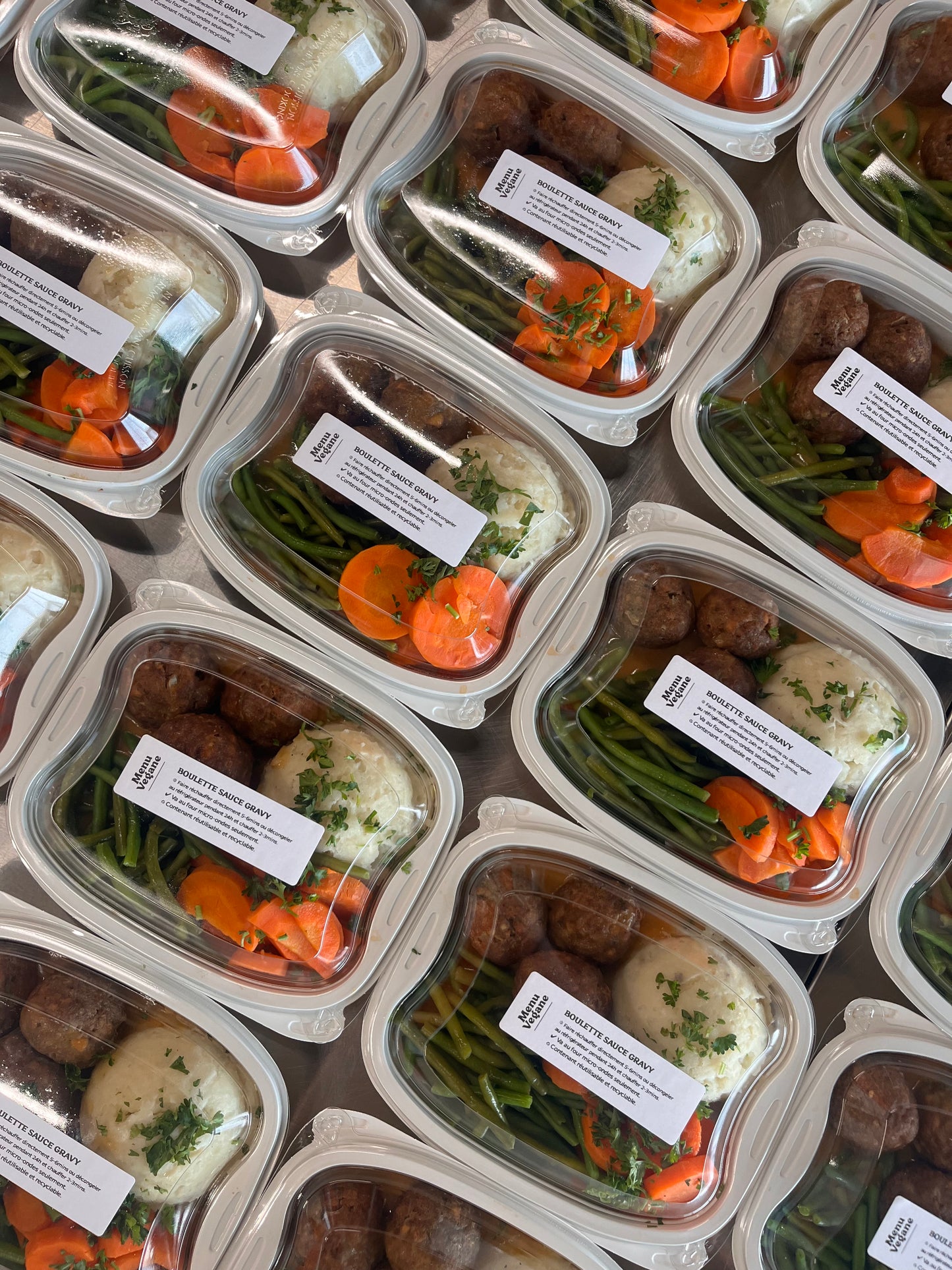 Boulette de ''viande'' Sauce Gravy